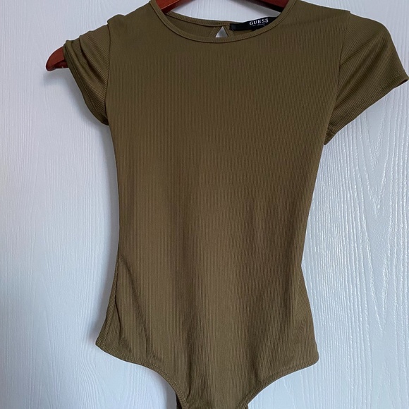 2/$10  Guess Bodysuit - Picture 2 of 3
